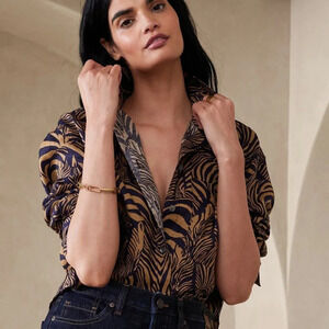 Banana Republic 100% Linen The Boxy Cropped  Shirt Striped Zebra Size Small